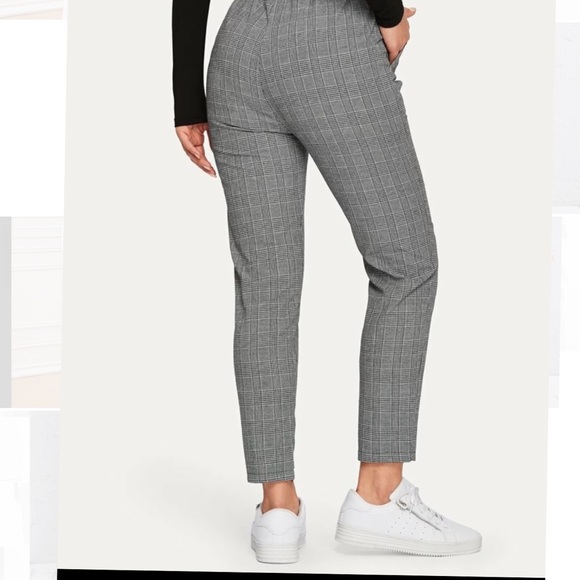 New - Picture 1 of 2